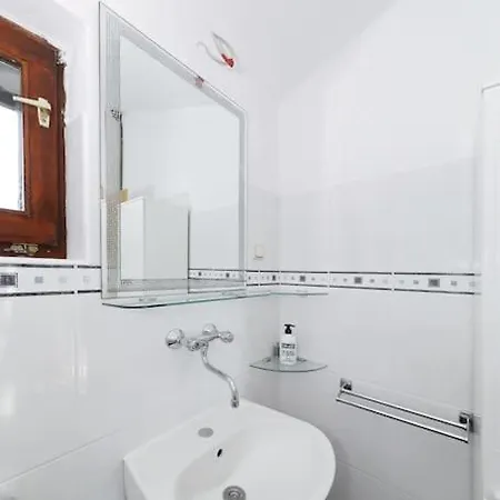 Kuca Za Odmor Island Just For -