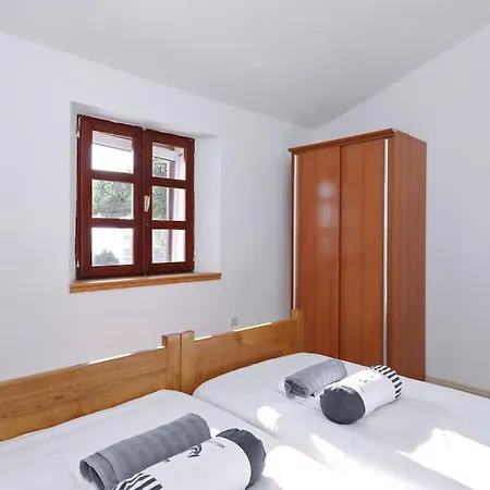 Ferienhaus Kuca Za Odmor Island Just For - Ravna Sika