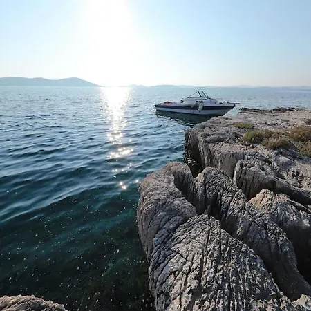 度假居 Kuca Za Odmor Island Just For - Ravna Sika