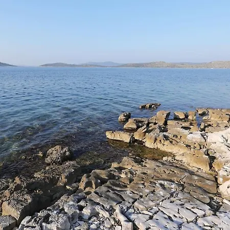 Kuca Za Odmor Island Just For -